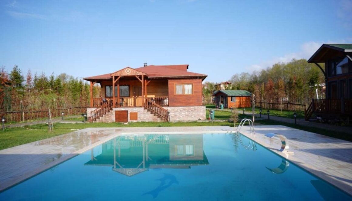 house-with-pool-house-with-pool-background_0x800