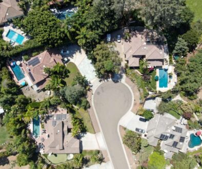 aerial-view-large-scale-villa-wealthy-residential-town-encinitas-south-california-usa_0x800