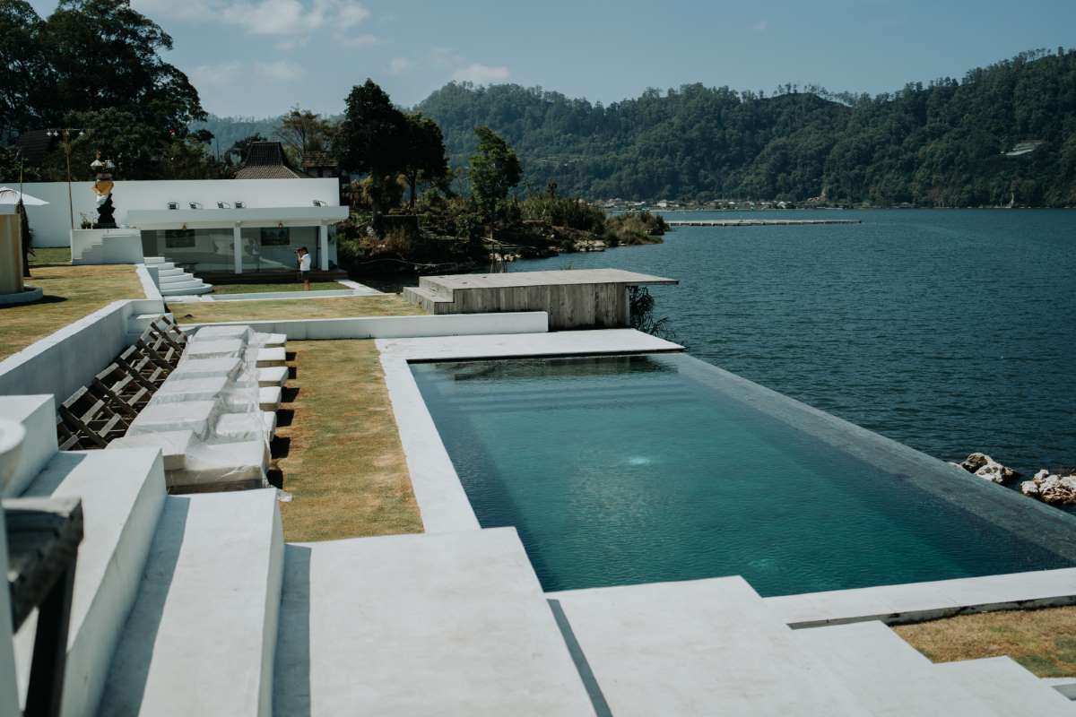 batur-lake-view-kintamani_0x800